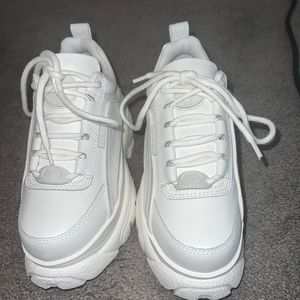 Windsor Smith Lupe Sneaker White - 6 / White